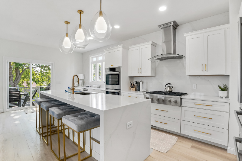 4 Topsail Way - Photo 3 of 25