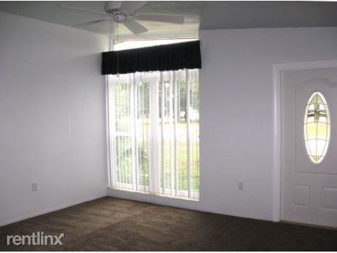 5356 Marine Pkwy - Photo 2 of 10