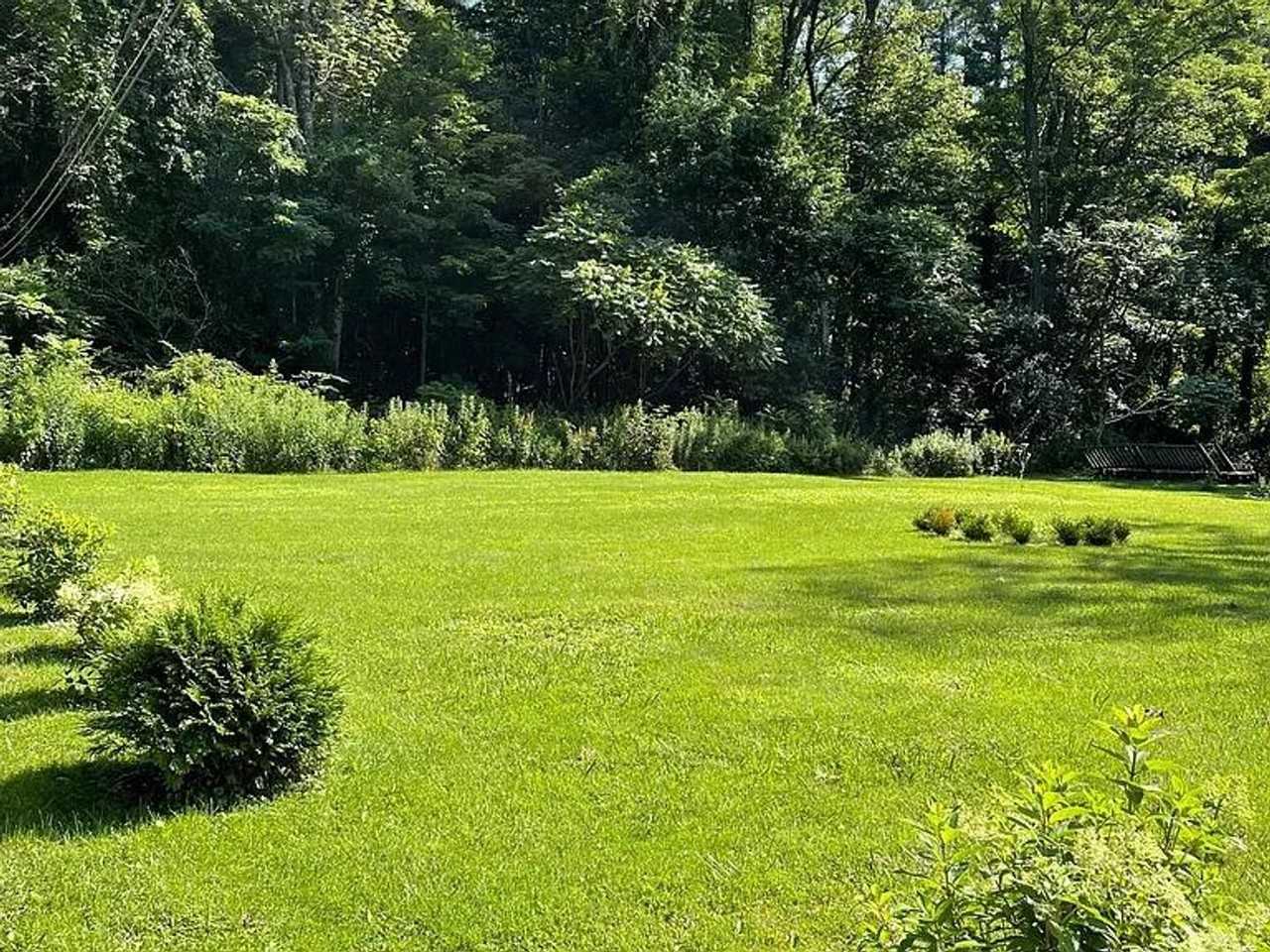 106 Blair Ln - Photo 2 of 11