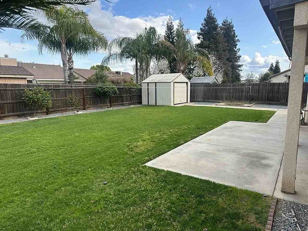 236 Spruce Ave - Photo 3 of 3