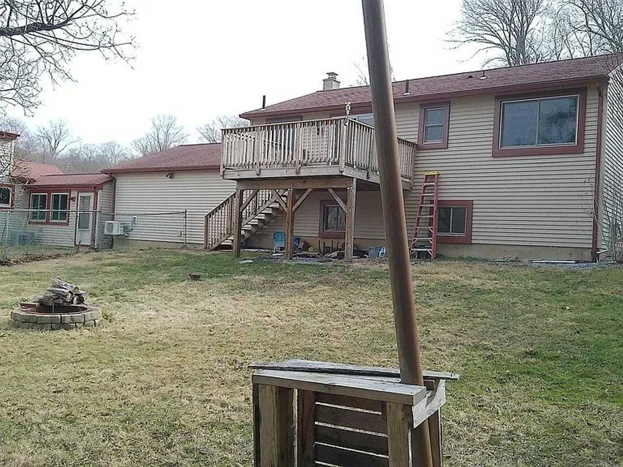 11 Embassy Dr - Photo 3 of 24