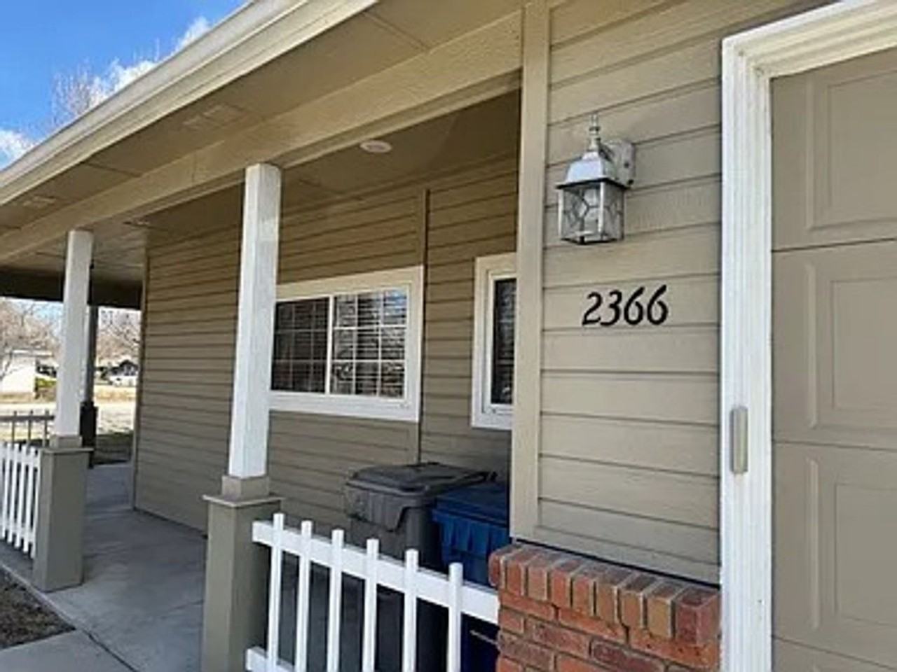 2366 N Raymond St - Photo 3 of 16