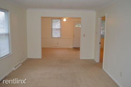 8349 Lagoon St - Photo 3 of 13