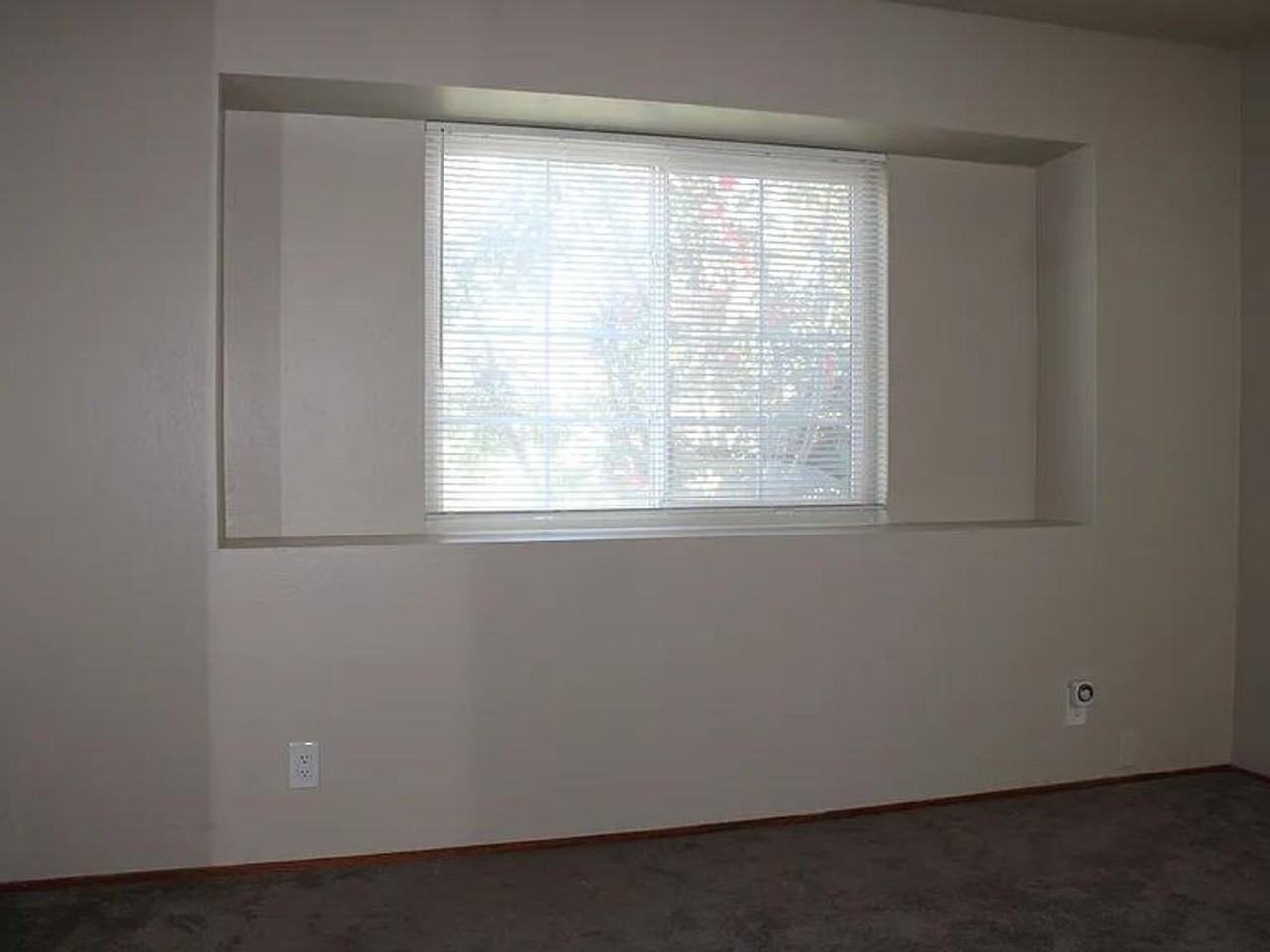 2552 Warrego Way - Photo 2 of 17