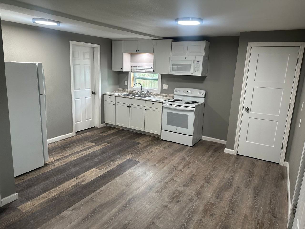 Palm Ave 330 - Triplex - Photo 7 of 16