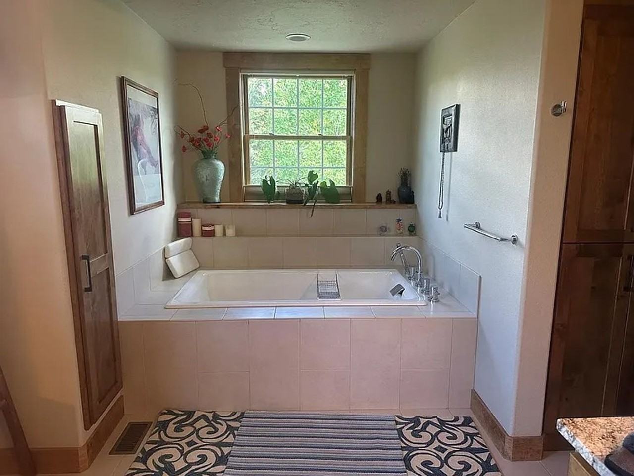 220 Targhee Towne Rd - Photo 3 of 7