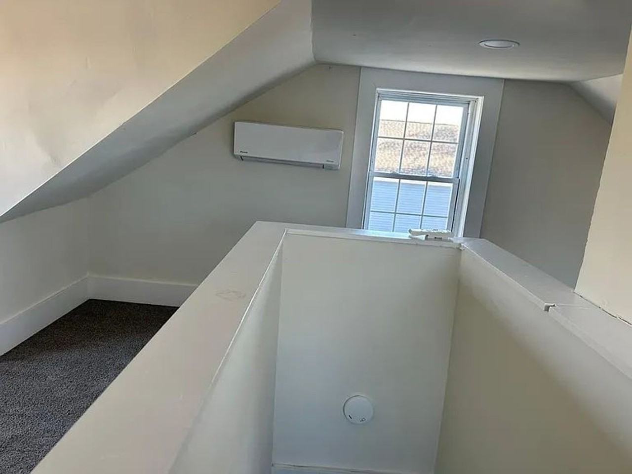 519 Jefferson St - Photo 2 of 13