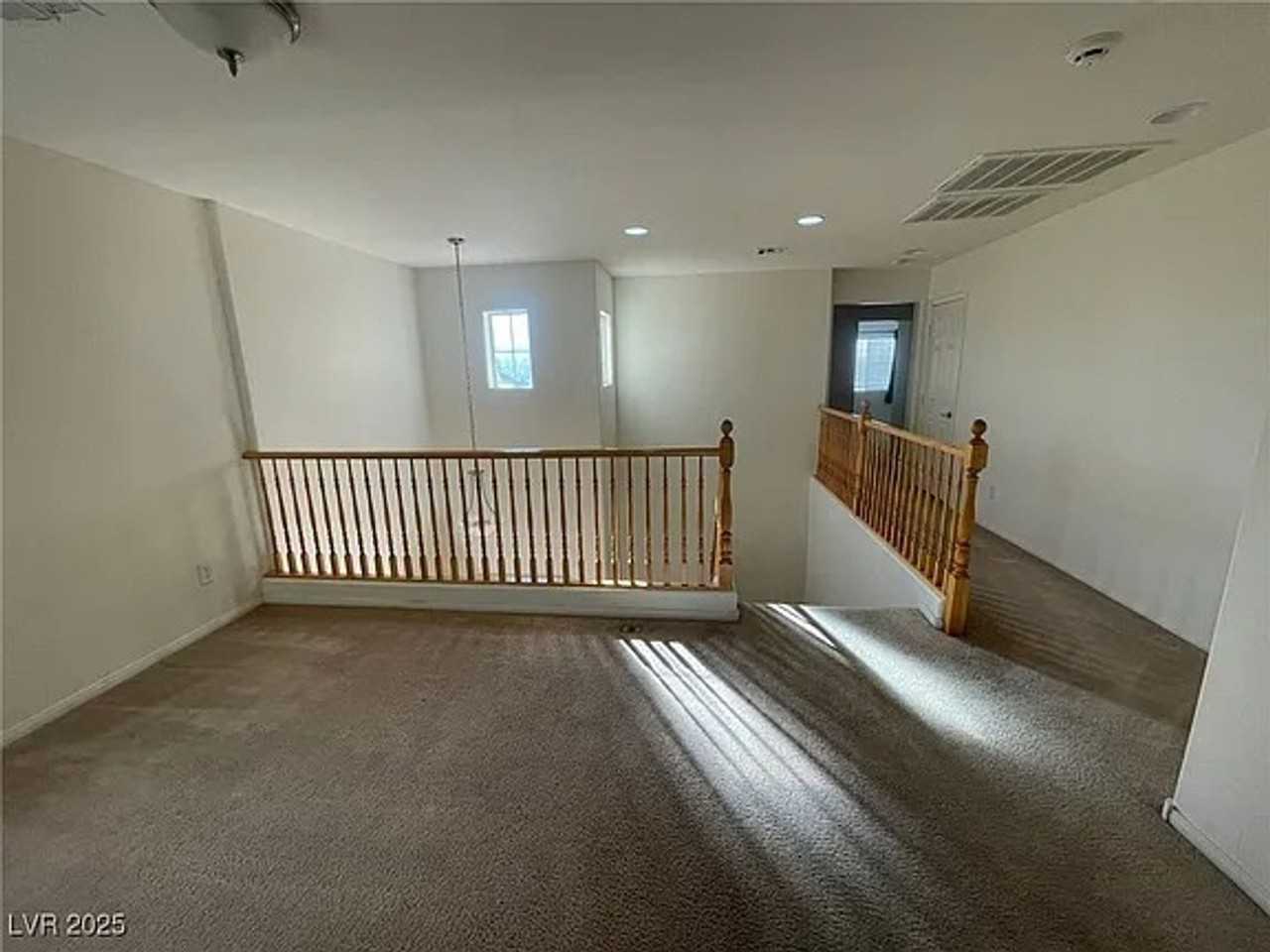 9068 Bold Venture Ct - Photo 2 of 16