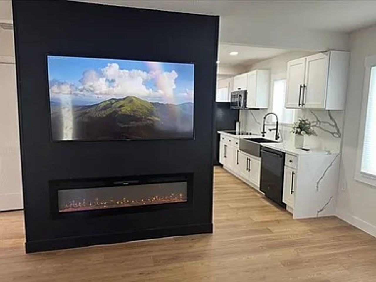 4040 32nd St - Photo 3 of 13