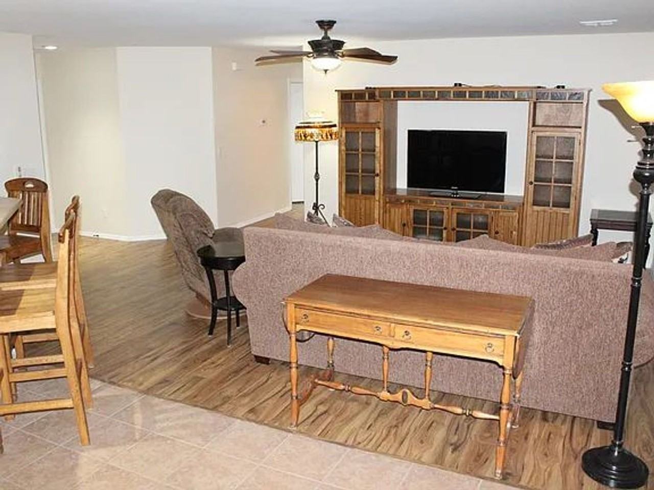 22601 W Weaver Valley Dr - Photo 3 of 21