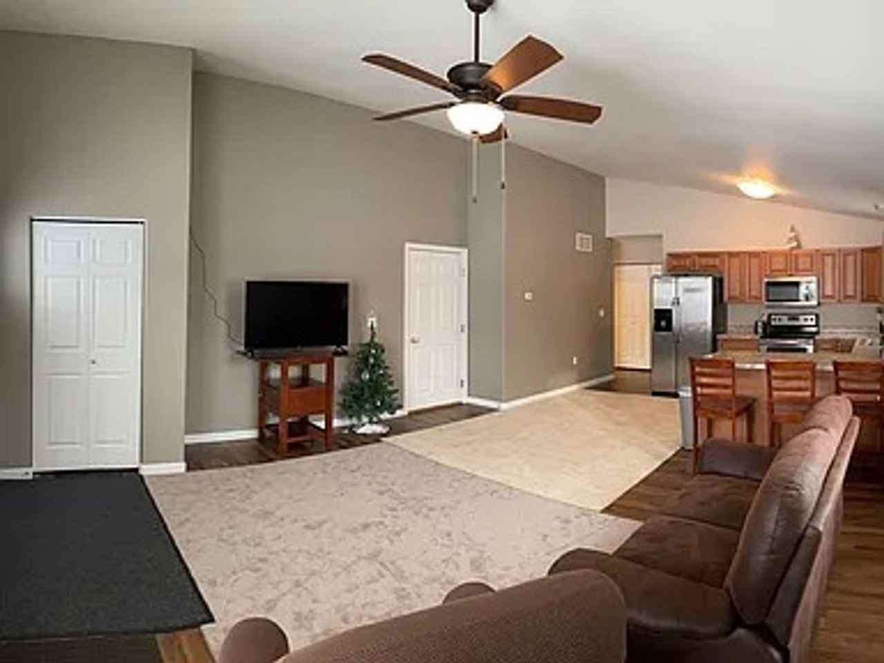 8172 E Turner Rd - Photo 3 of 10