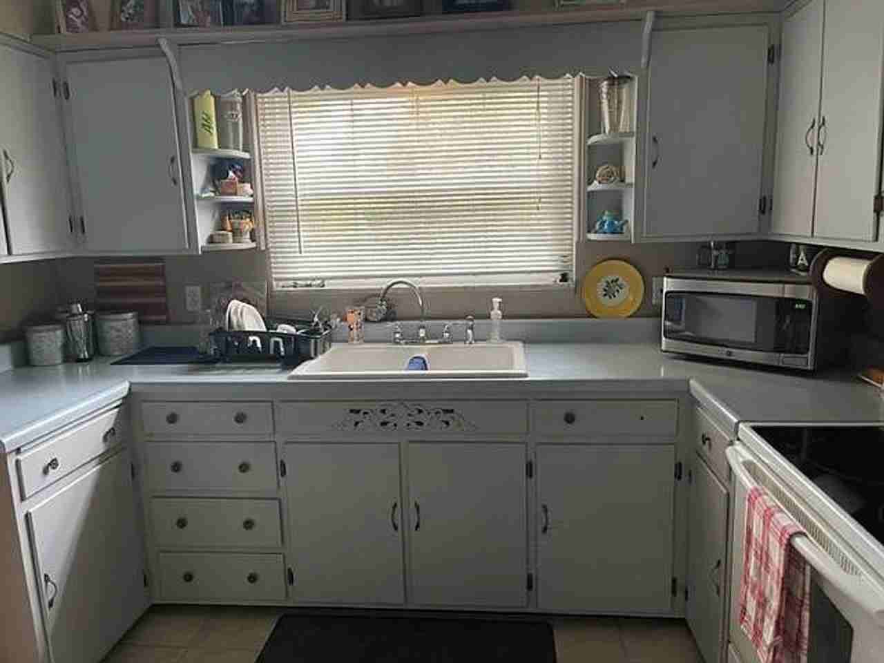 111 Byerly Dr - Photo 3 of 4