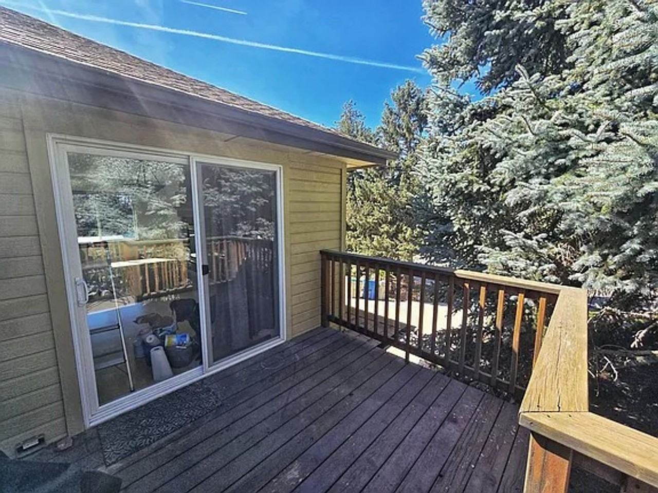 810 N Pierce St - Photo 2 of 9