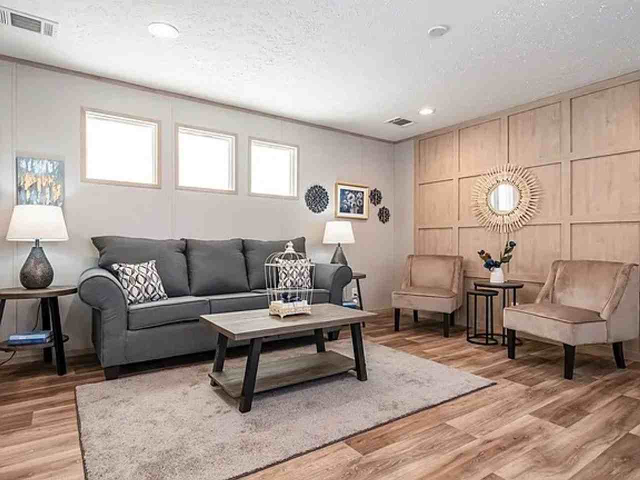 7419 Allstate Dr - Photo 2 of 11