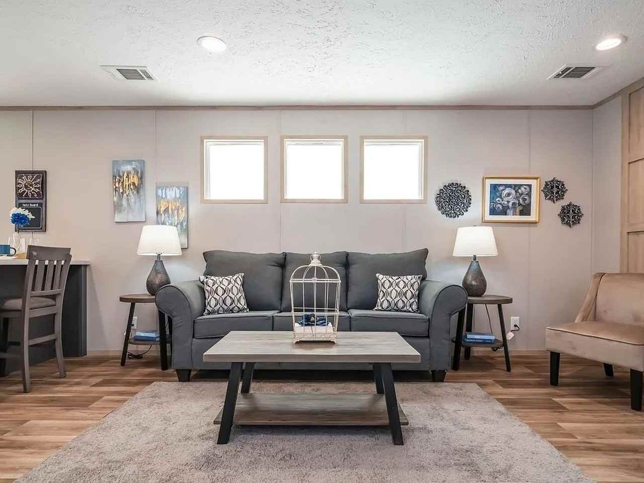 7419 Allstate Dr - Photo 3 of 11