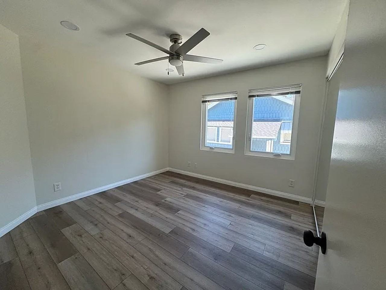 6229 Friends Ave - Photo 3 of 20