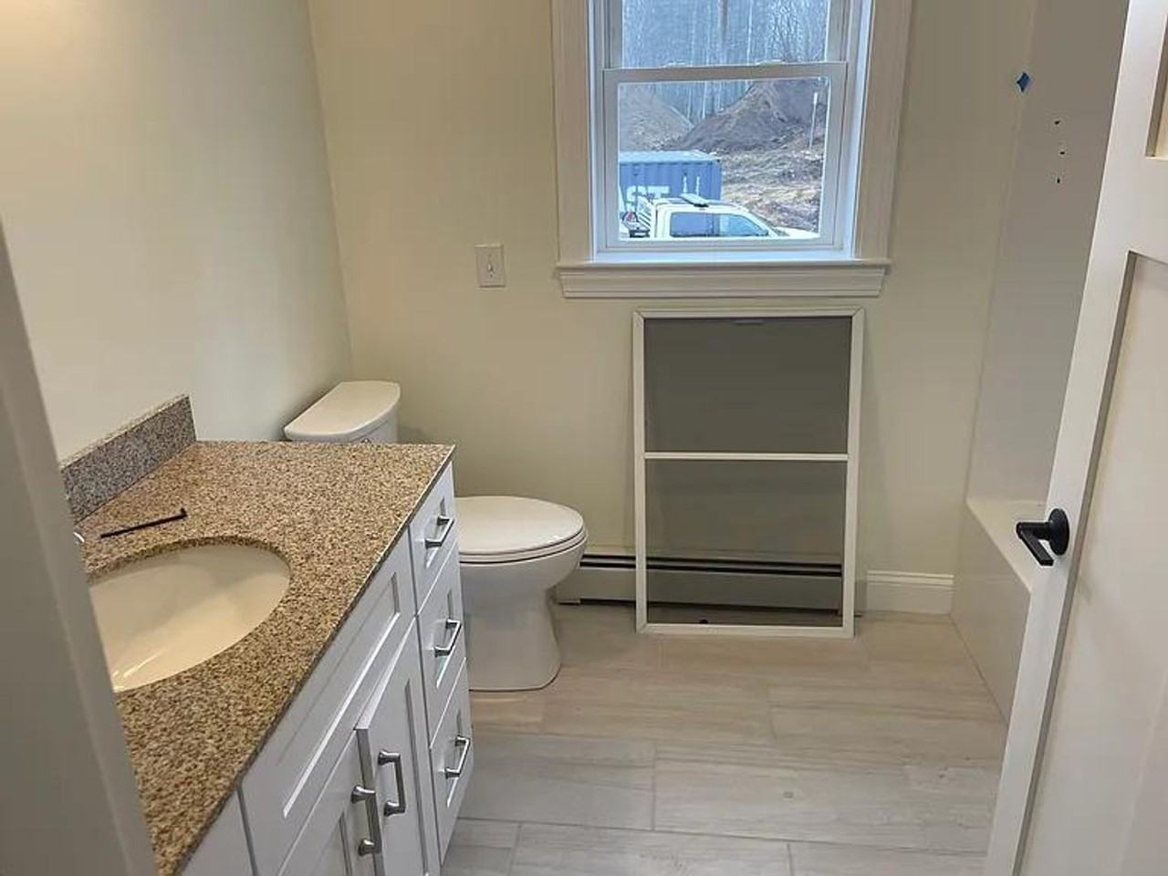 38 Forest Glen Ln - Photo 2 of 22