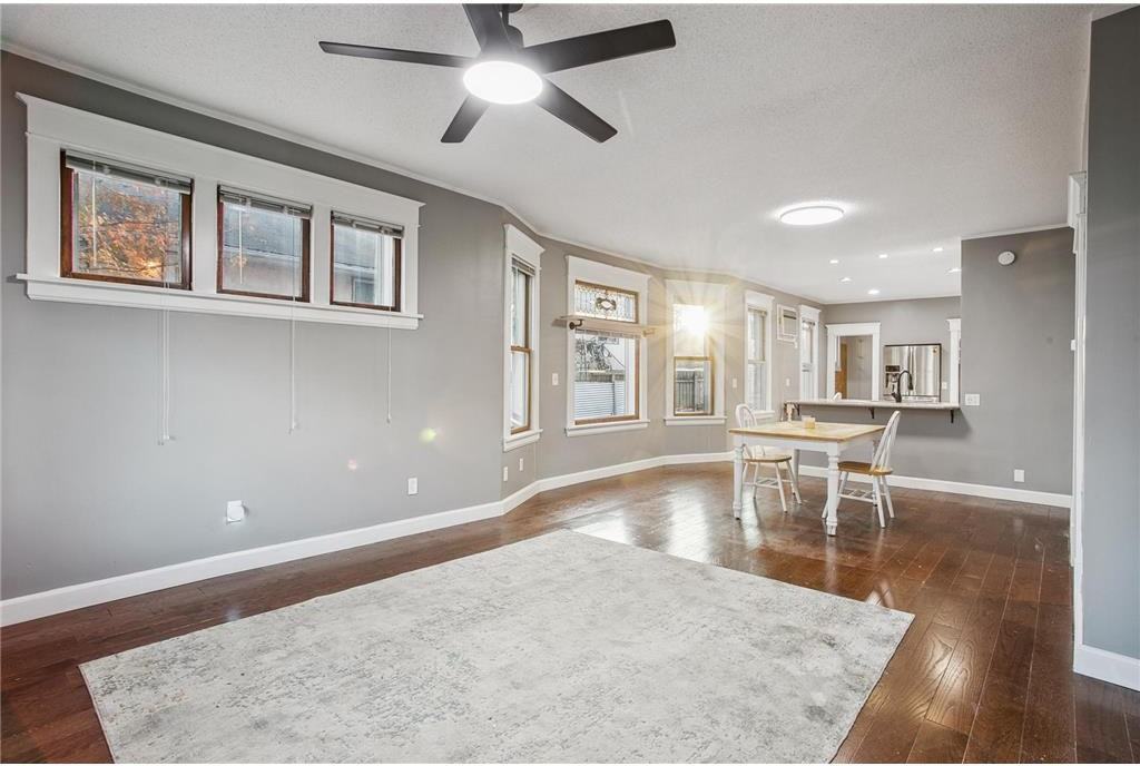 401 Fairview Ave N #1 - Photo 6 of 12