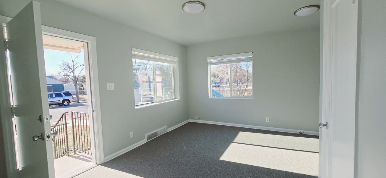 1388 W Glenrose Dr #NA - Photo 5 of 23