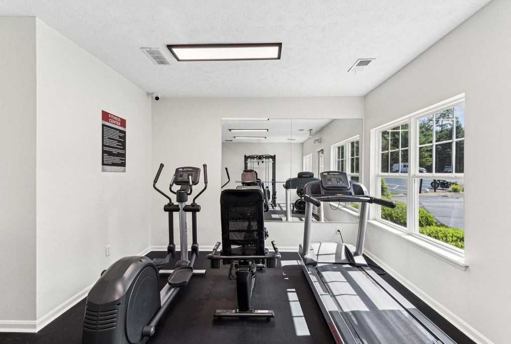 Maple Brook Apartments - Photo 7 of 29