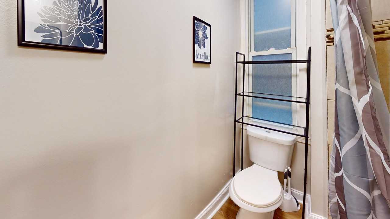 E North Ave - Photo 2 of 23