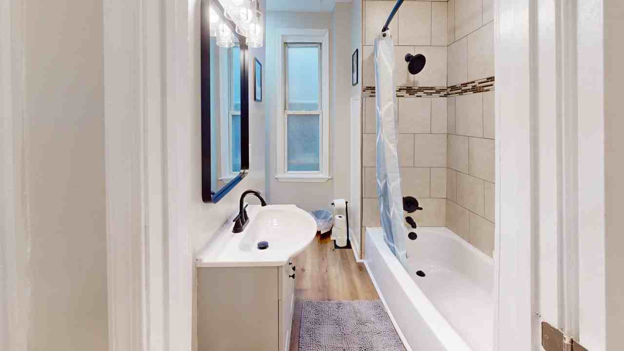 E North Ave - Photo 6 of 23