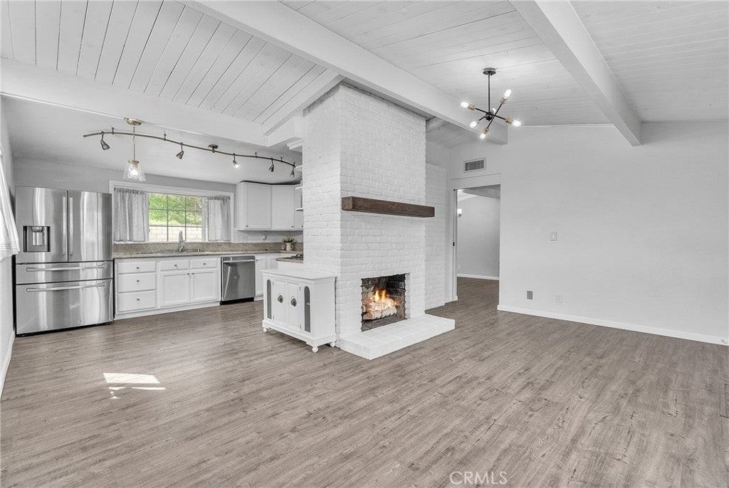 14102 Bora Dr - Photo 5 of 28