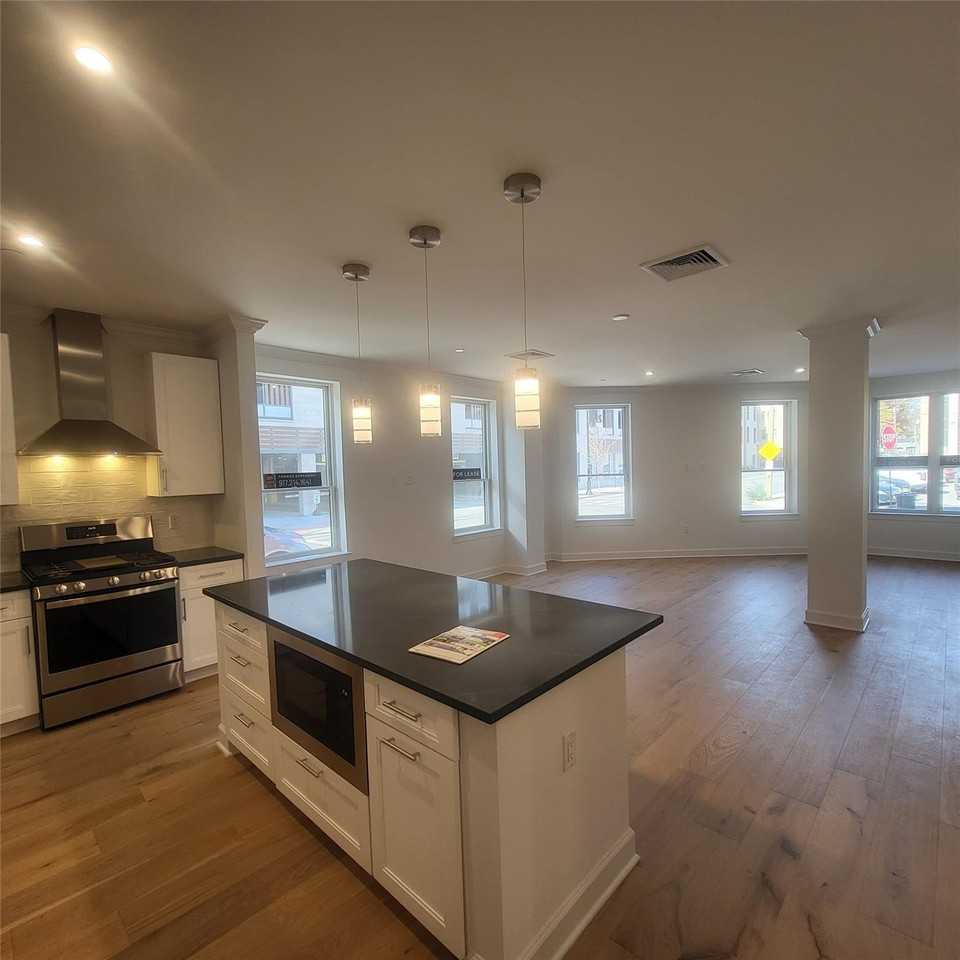 18 Ward Street - Photo 2 of 12