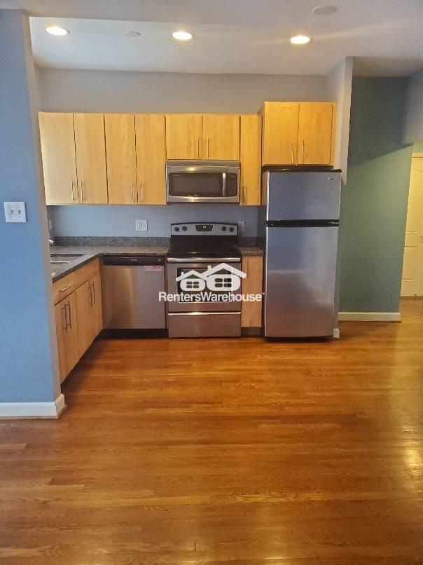 5625 Pershing Ave #32 - Photo 2 of 11