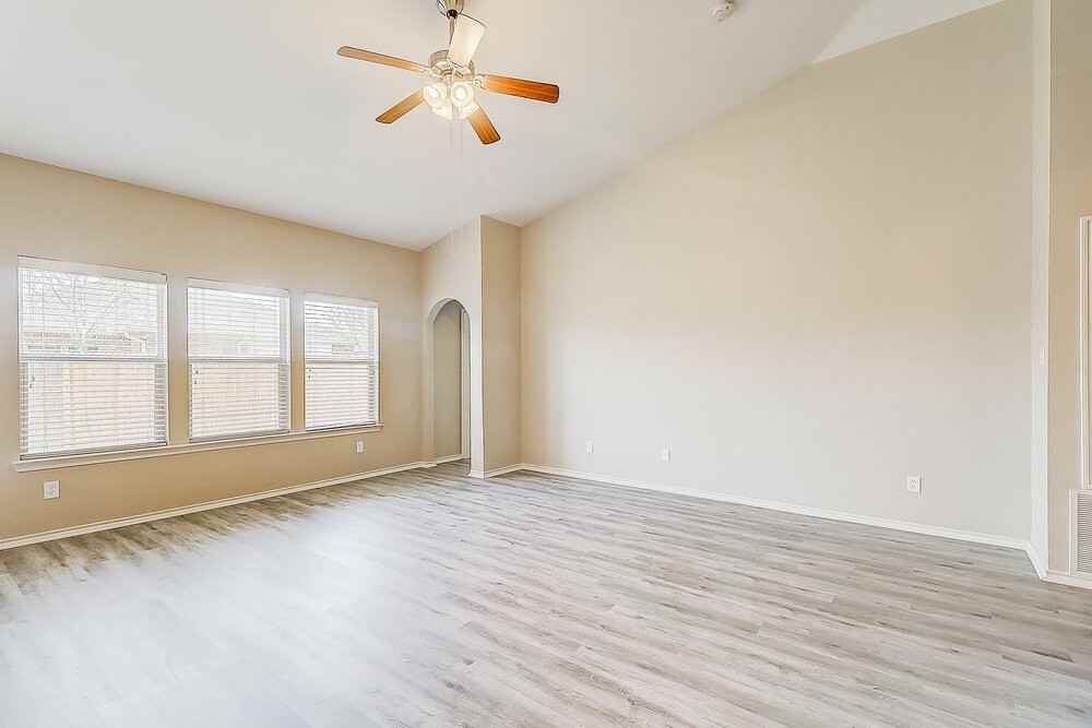 109 Jennie Marie Cir - Photo 3 of 16