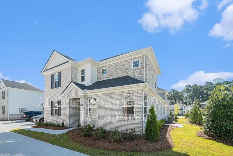 607 Silvermoon Dr - Photo 3 of 35