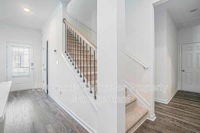 607 Silvermoon Dr - Photo 6 of 35