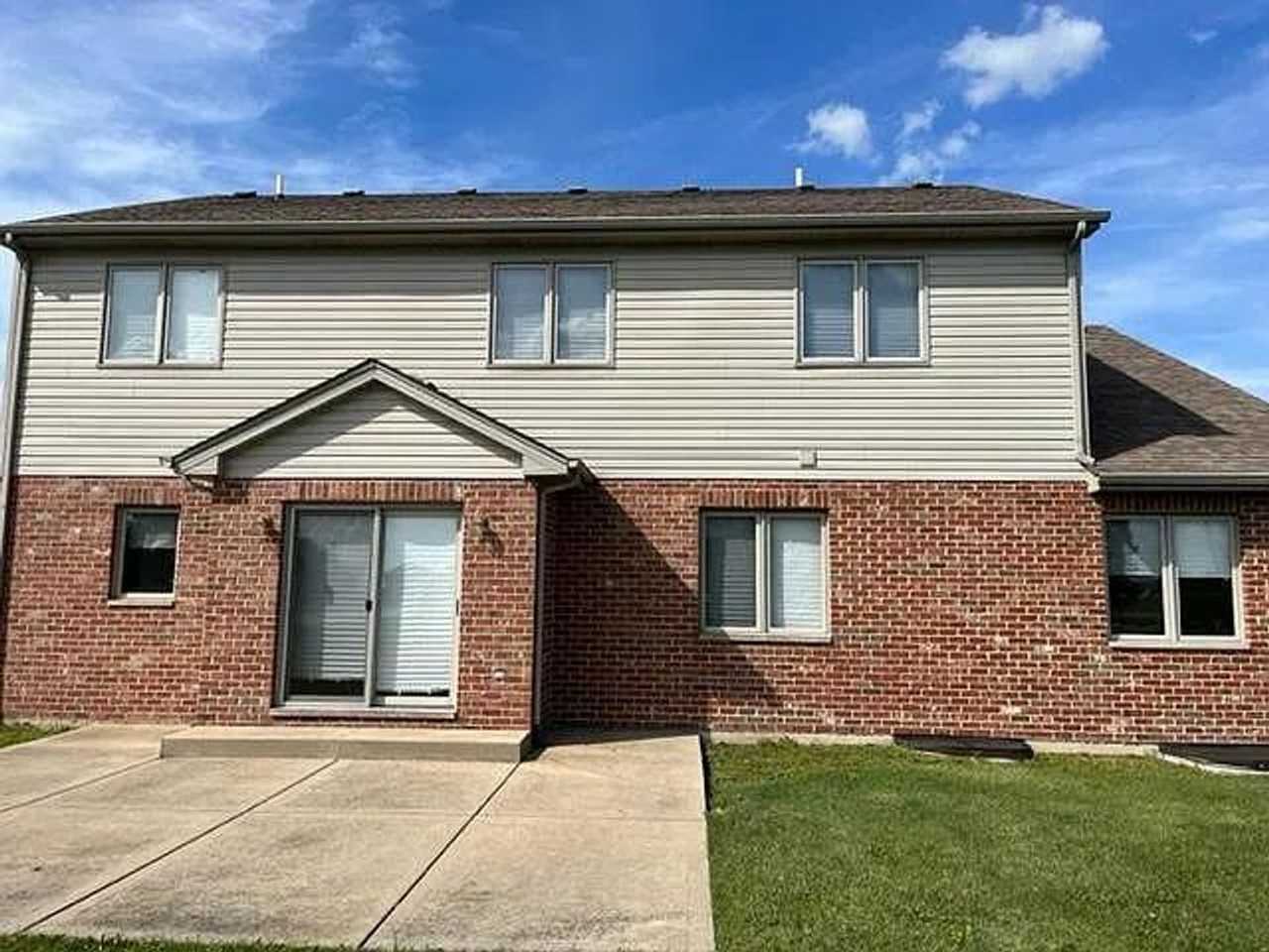 1006 Granite Dr - Photo 2 of 11