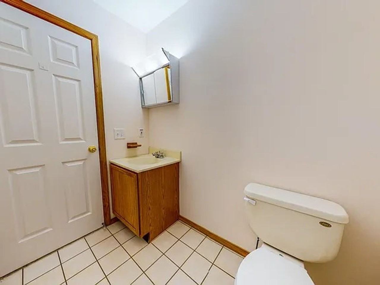 133 Summerton Cir - Photo 3 of 16