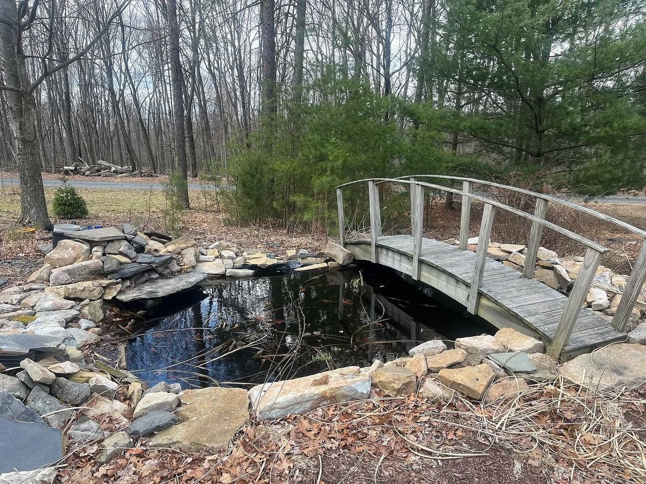 275 Montgomery Rd - Photo 3 of 4