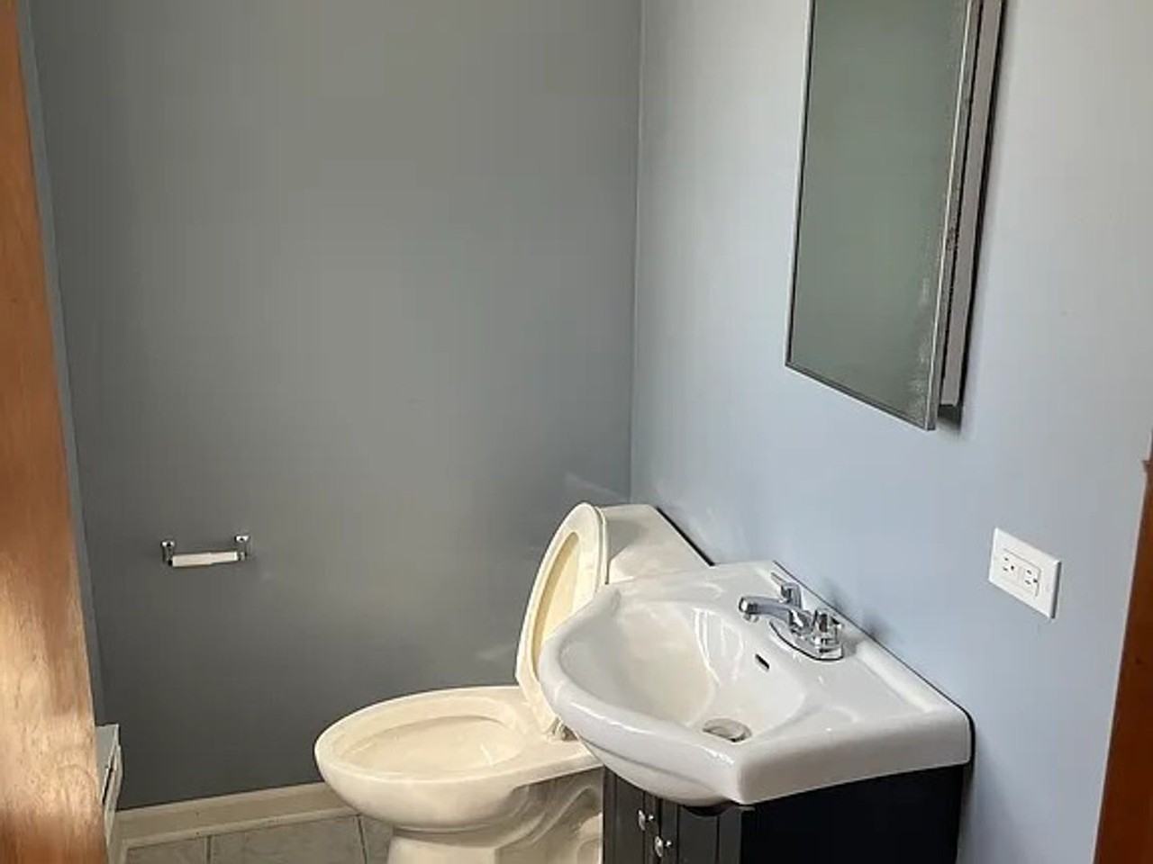 15322 Campbell Ave - Photo 3 of 7