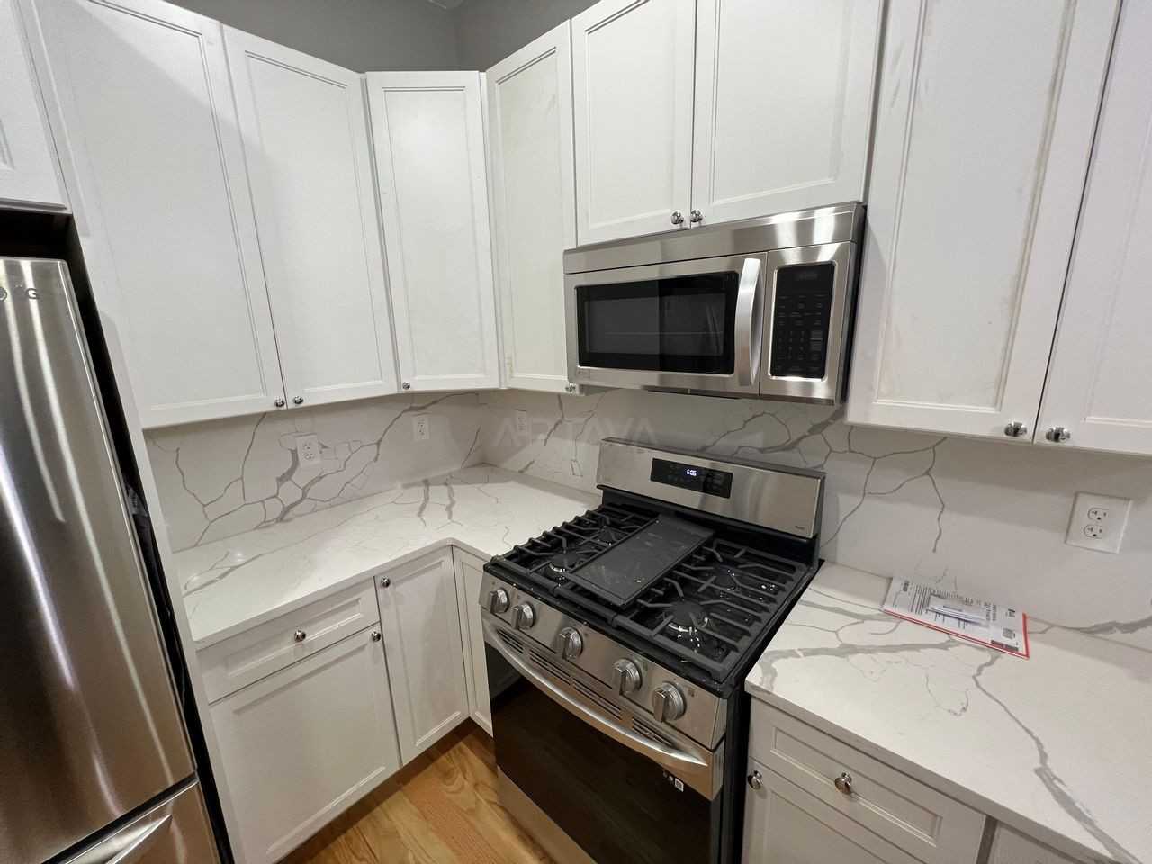 15 Harold St #3 - Photo 2 of 20