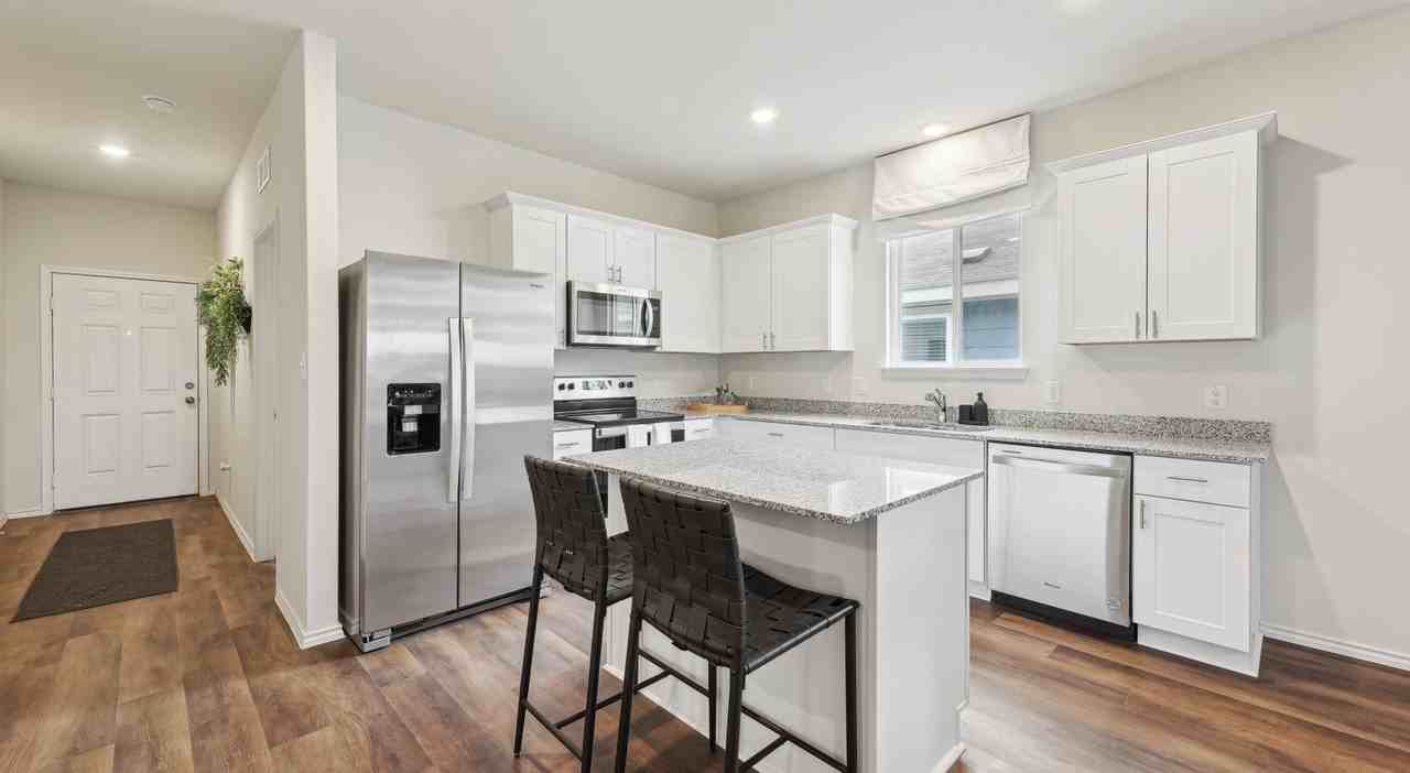 630 Creekside Circle #3-2 - Photo 5 of 21