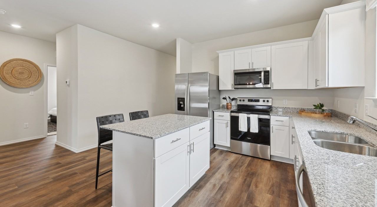 630 Creekside Circle #3-2 - Photo 3 of 21