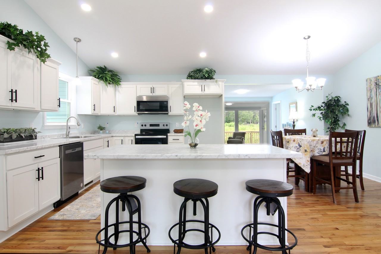 259 N Hill Dr #NA - Photo 3 of 17