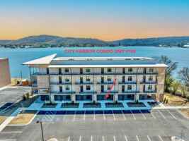 featured image of 2699 Paddle Wheel Dr