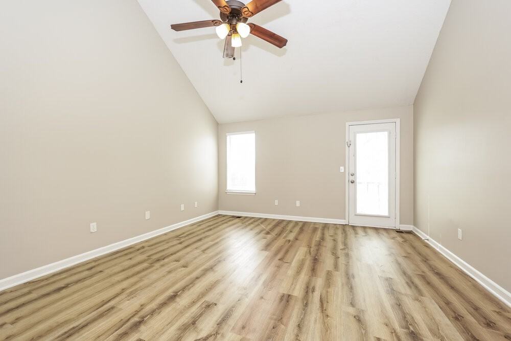 1703 Jimmy Cv - Photo 4 of 17