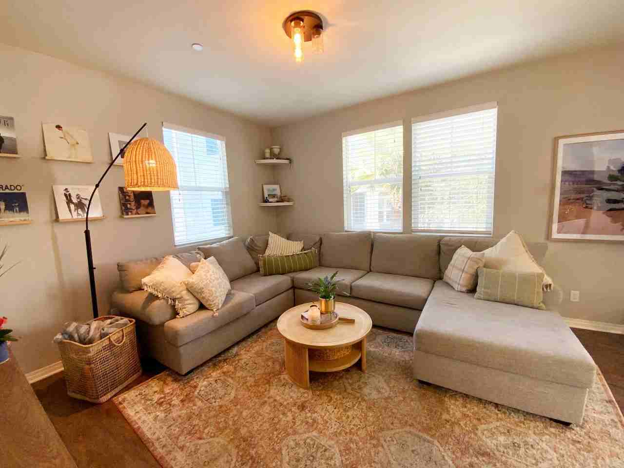 500 Hummingbird Ln - Photo 3 of 27