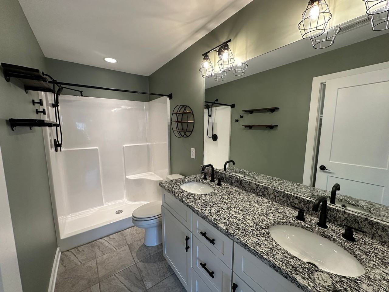 1123 Waterburg Ln - Photo 6 of 16