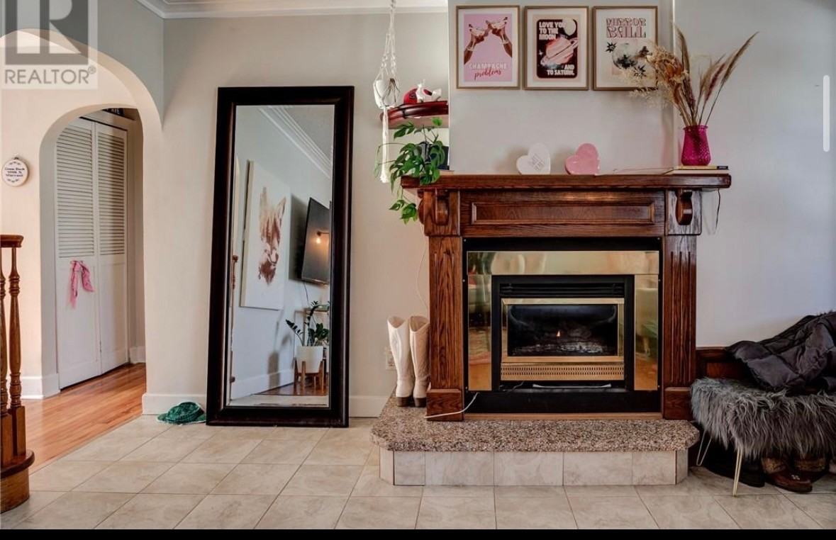 671 Moland St #1 - Photo 2 of 8