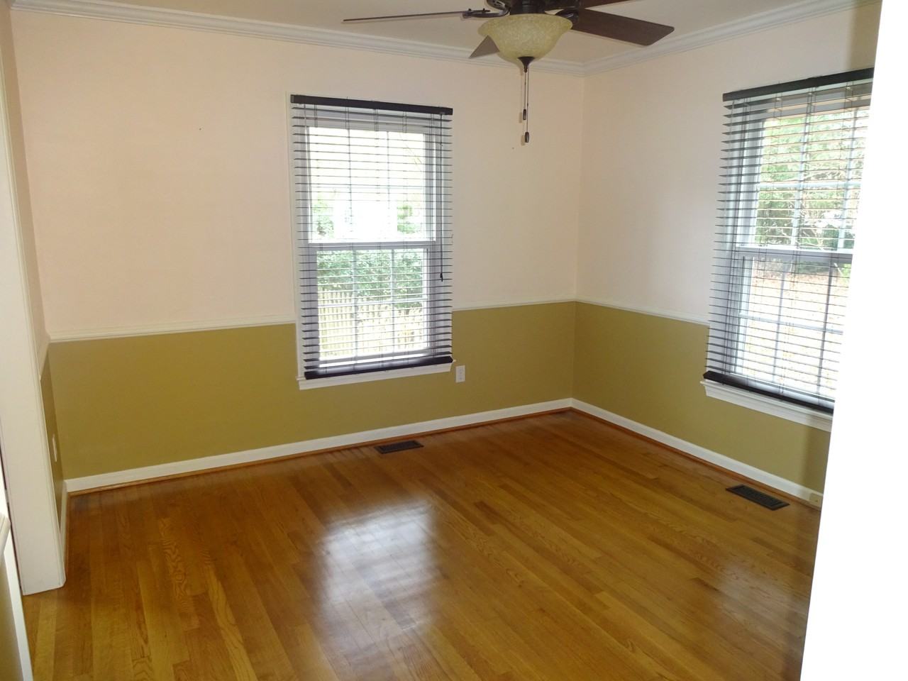 700 Village Green Pkwy - Photo 3 of 21