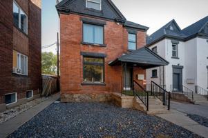 featured image of 2318 Jefferson Ave #2