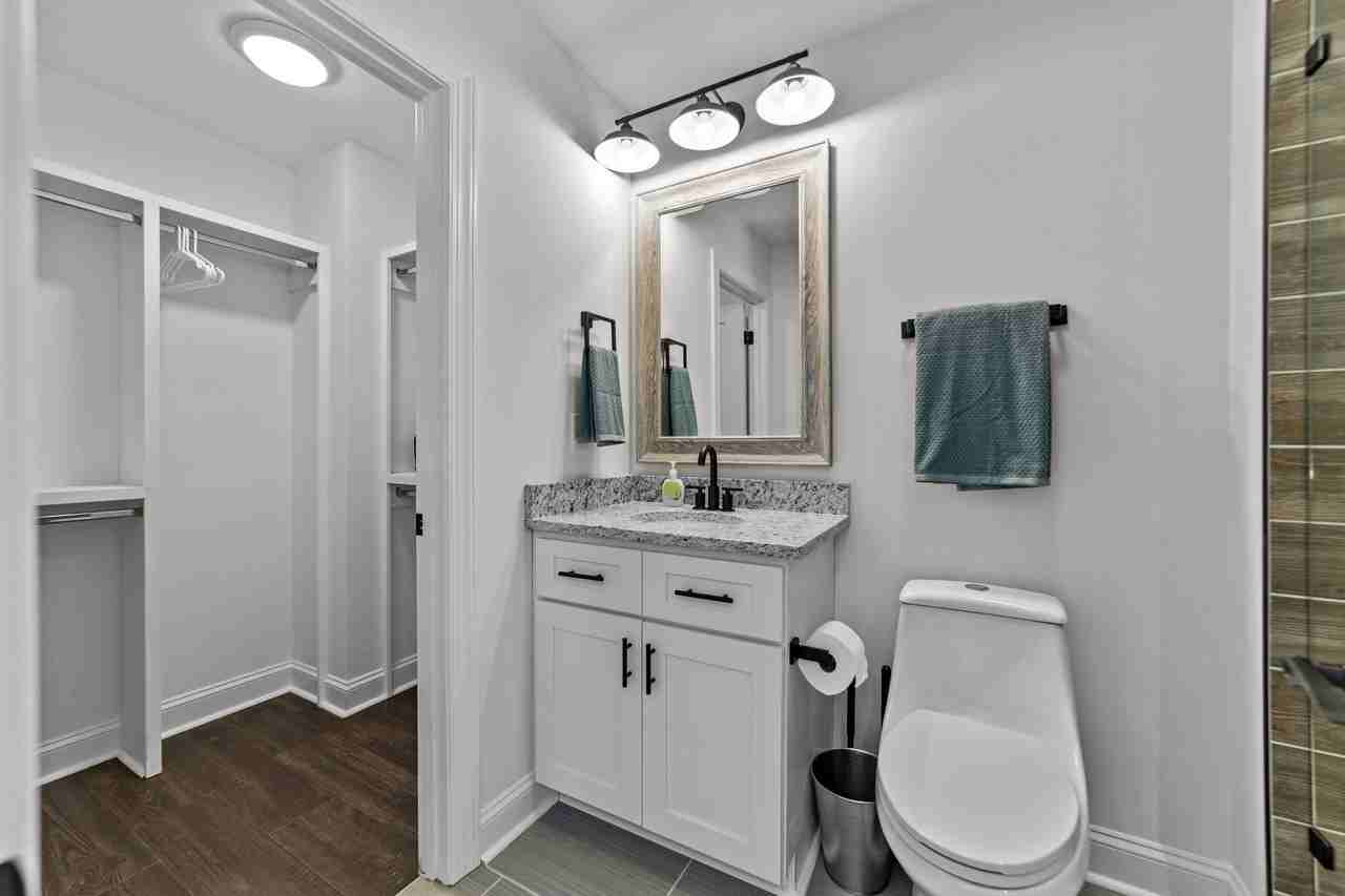 816 Crown Point Dr - Photo 5 of 50