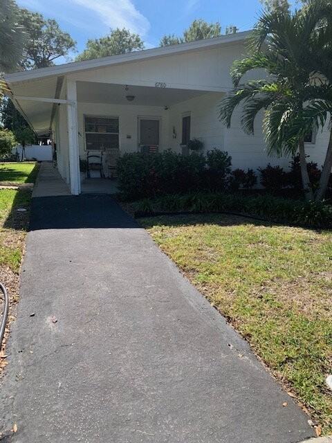 6768 49th Ave N - Photo 3 of 9