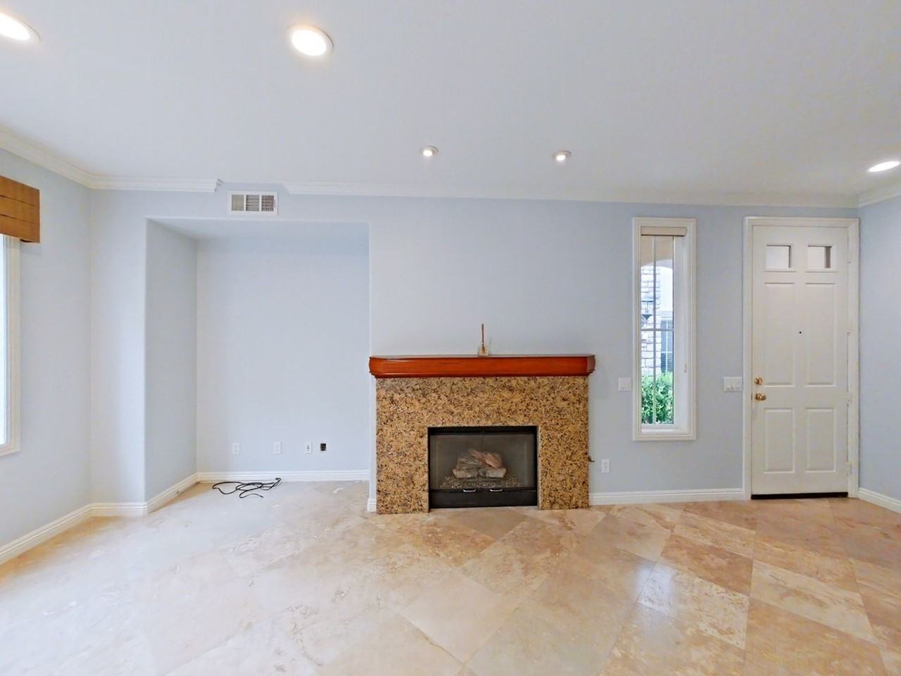 5 Avenida Brio - Photo 4 of 35